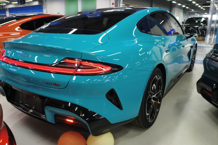 小米汽车 小米SU7 2024款 四驱超长续航高阶智驾Max版车身外观6005