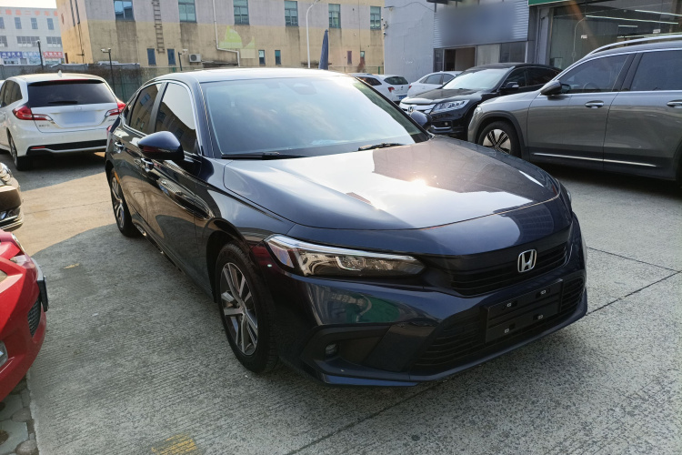 本田 思域 2022款 240TURBO CVT劲动版车身外观3