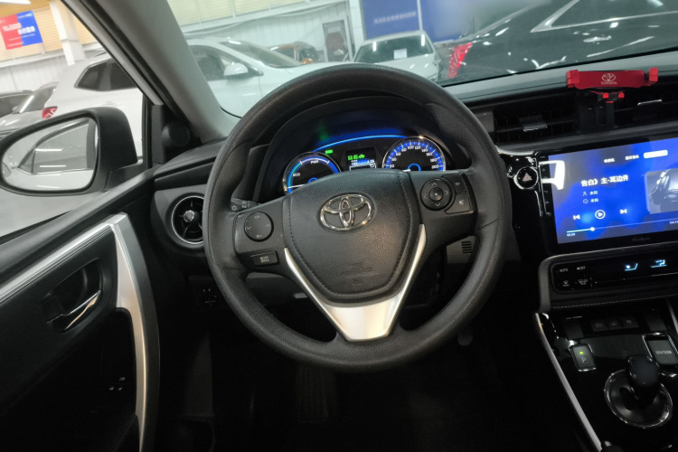 丰田 卡罗拉双擎E+ 2019款 1.8L E-CVT领先版中控内饰13