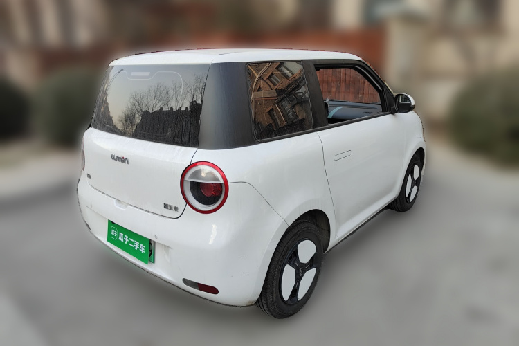 长安启源 长安Lumin 2023款 301km 蜜沁款车身外观7