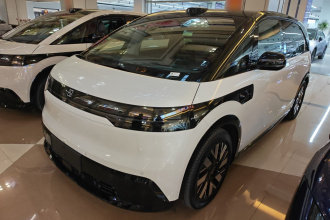 极氪MIX 2025款 长续航智驾版