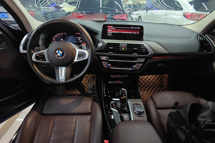 宝马X3 2020款  xDrive28i M运动套装中控内饰12