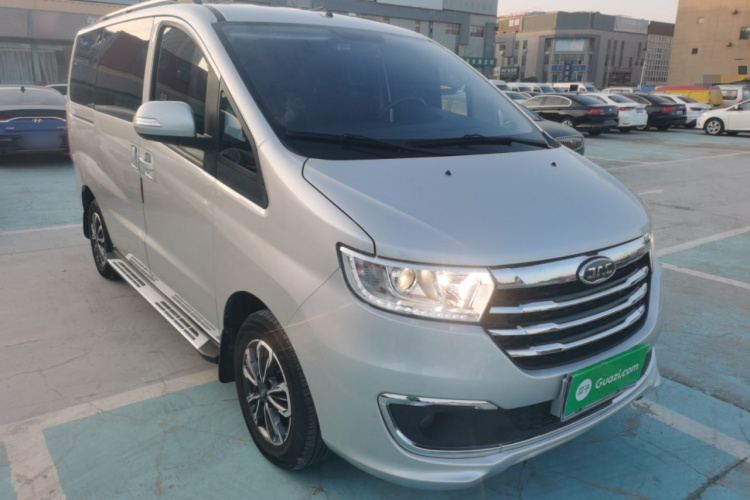 江淮瑞风 瑞风M3 2019款 宜家版 1.8L 豪华智能型车身外观3