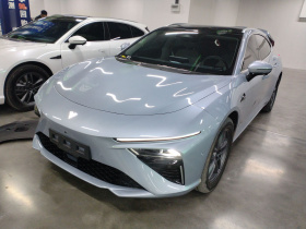 哪吒汽车 哪吒S猎装 2024款 增程300 标准版