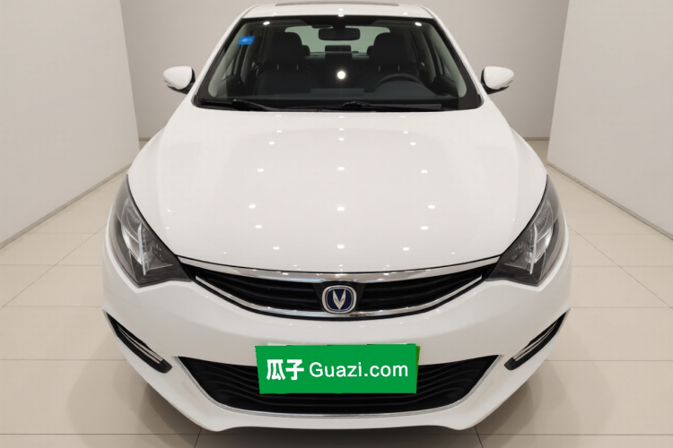 长安 逸动 2015款 1.6L 自动俊酷型 国IV车身外观2