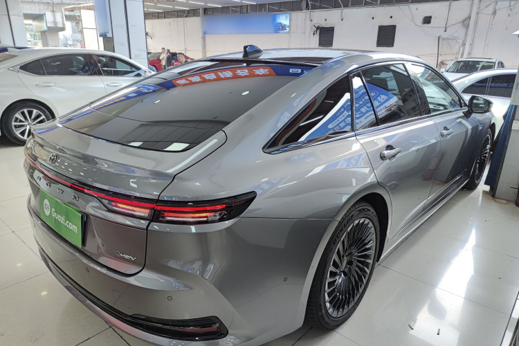 丰田 皇冠(进口) 2024款 2.5L 至尊版车身外观7