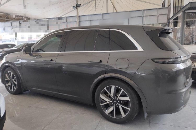 理想汽车 理想L7 2023款 Pro车身外观4