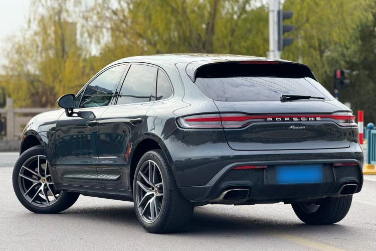 保时捷 2022款 Macan 2.0T车身外观6006