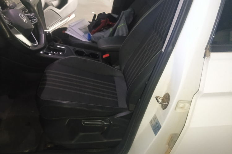 大众 途观L 2022款 330TSI 自动两驱舒享版局部细节19