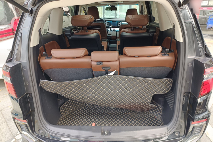 本田 艾力绅 2019款 2.0L 混动至尊版局部细节23