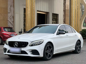 奔驰C级 2020款 改款 C 260 运动版