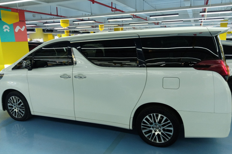 丰田 埃尔法 2018款 3.5L 豪华版车身外观6003