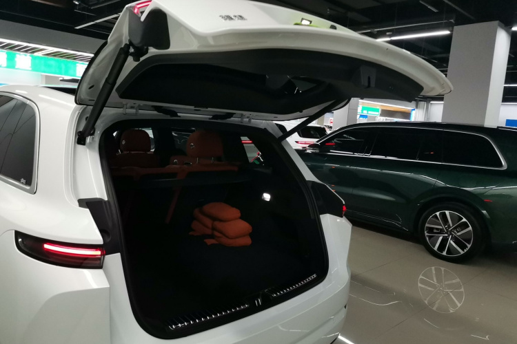 理想汽车 理想L7 2024款 Ultra局部细节23