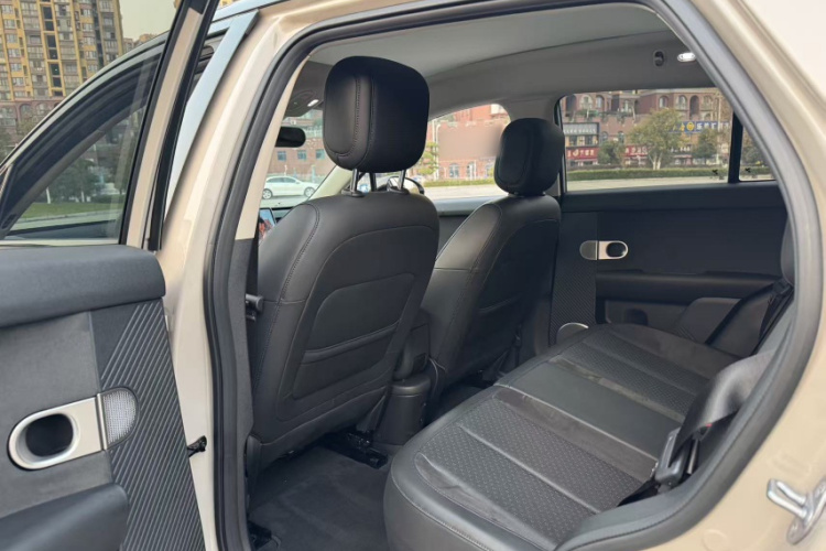 firefly萤火虫 2025款 发光版中控内饰7001