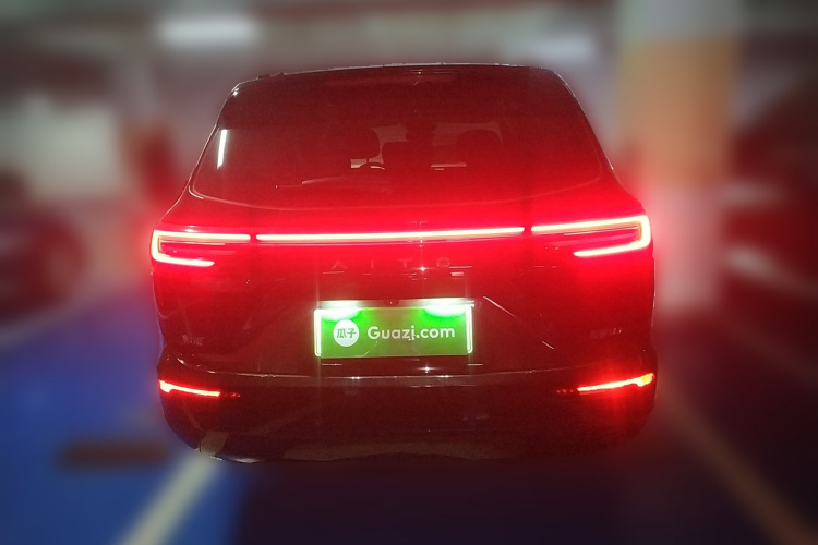 鸿蒙智行 问界M7 2024款 1.5T 后驱Plus版 5座车身外观6004