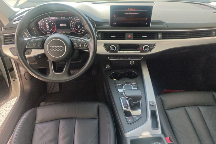 奥迪A5 2019款 Sportback 45 TFSI 时尚型中控内饰7002