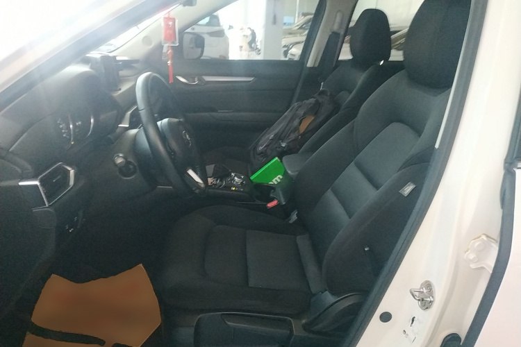 马自达CX-5 2020款 改款 2.0L 自动两驱智慧型中控内饰19