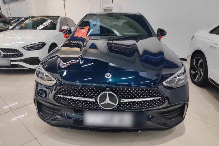 奔驰C级 2022款 C 260 L 皓夜运动版车身外观2
