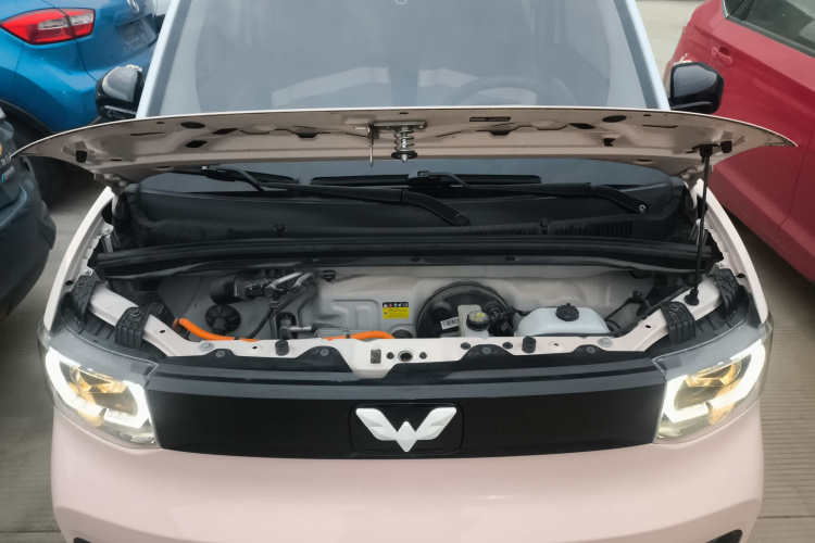 五菱汽车 宏光MINIEV 2022款 马卡龙臻享款 磷酸铁锂机舱底盘24