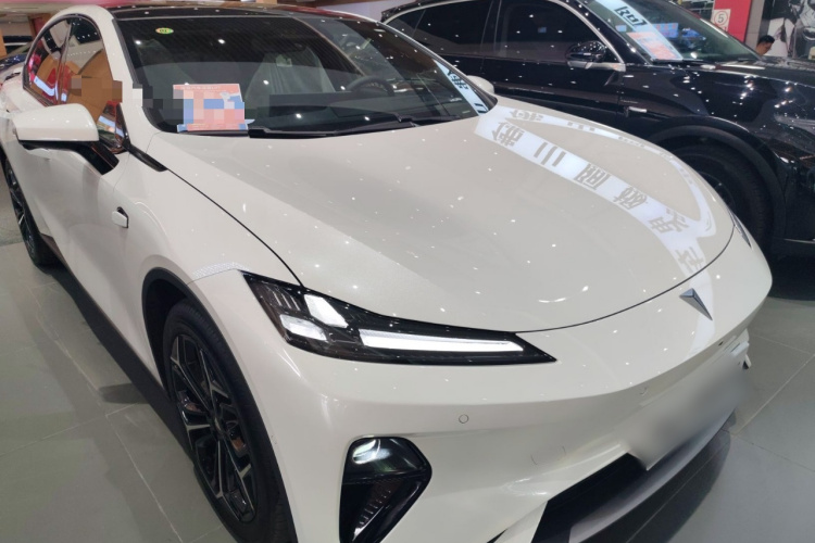 深蓝汽车 深蓝L07 2026款 240Ultra华为乾崑ADS SE版车身外观6002