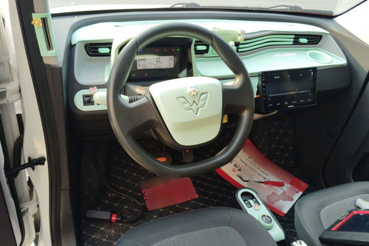 五菱汽车 宏光MINIEV 2022款 轻松款 磷酸铁锂中控内饰12