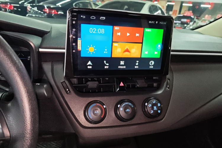 丰田 卡罗拉 2019款 1.2T S-CVT GL先锋版局部细节16