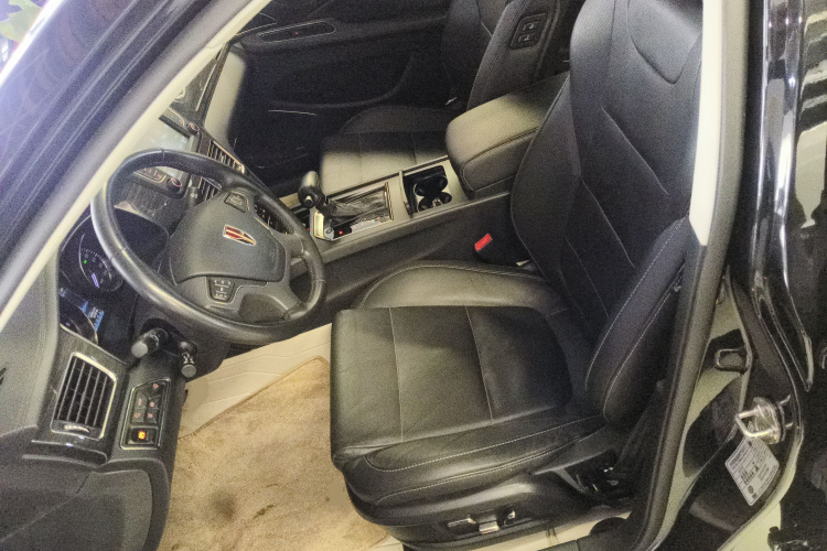 红旗H7 2019款 1.8T 舒适版局部细节19