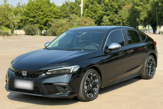 本田 思域 2023款 HATCHBACK 2.0L e:HEV 极曜版