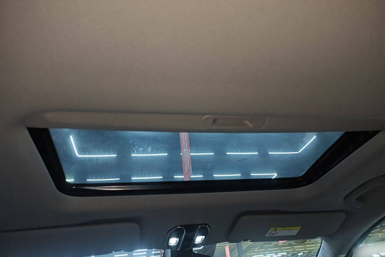 广汽传祺 传祺M8 2024款 大师系列 400T 至尊版中控内饰22