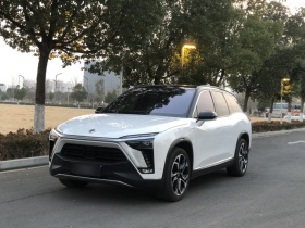 蔚来ES8 2020款 580KM 签名版 六座版