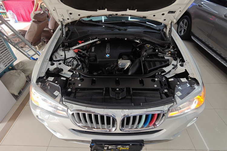 宝马X4 2016款 xDrive20i M运动型局部细节24