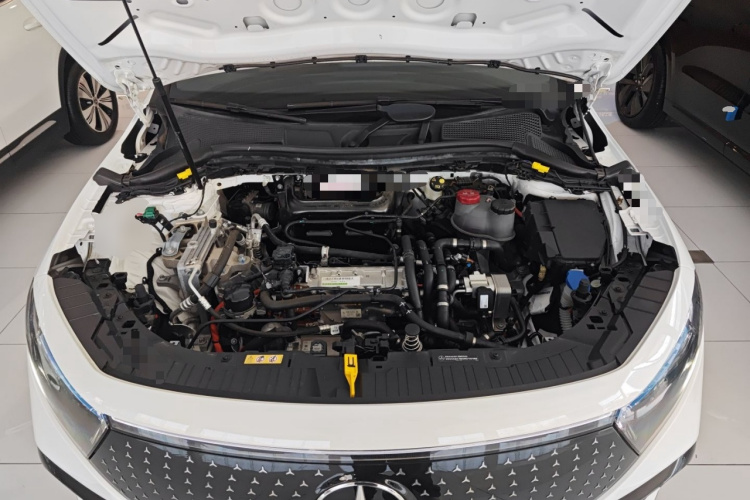 奔驰EQA 2025款 EQA 260机舱底盘24