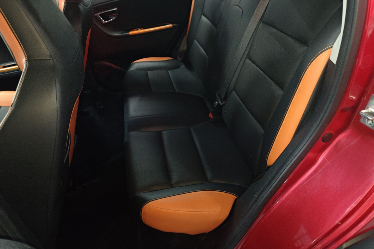 吉利汽车 远景X1 2017款 1.3L 自动玩家版中控内饰21