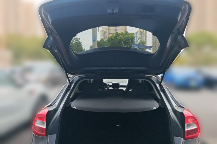 奔驰GLA 2015款 GLA 200 动感型中控内饰23