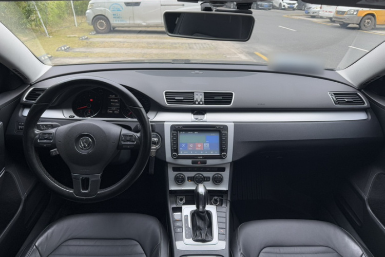 大众 迈腾 2015款 1.8TSI 领先型中控内饰7011