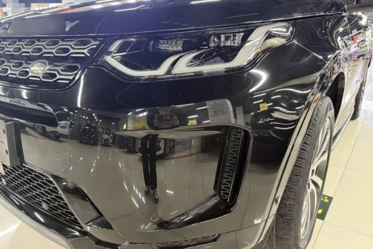 路虎 发现运动版 2020款 249PS R-Dynamic 性能科技版 7座车身外观6009