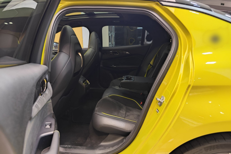 领克03 2021款 03+ 2.0TD 自动驭风版车身外观6008