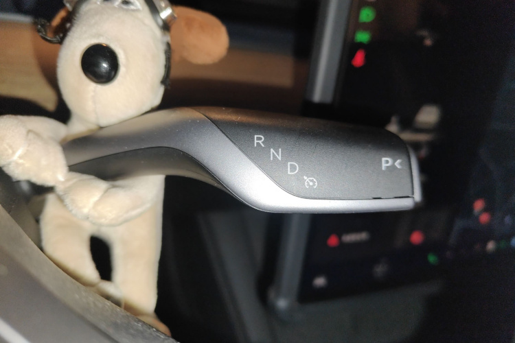 特斯拉 Model 3 2022款 后轮驱动版局部细节18