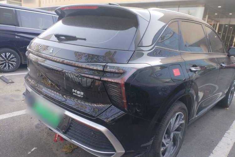 红旗HS3 PHEV 2024款 PHEV 115km 劲为版车身外观6