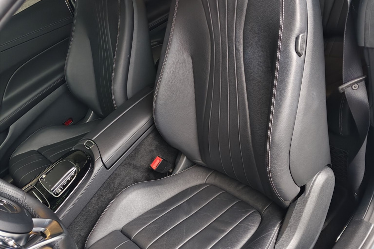 奔驰E级(进口) 2020款 E 260 轿跑车局部细节19