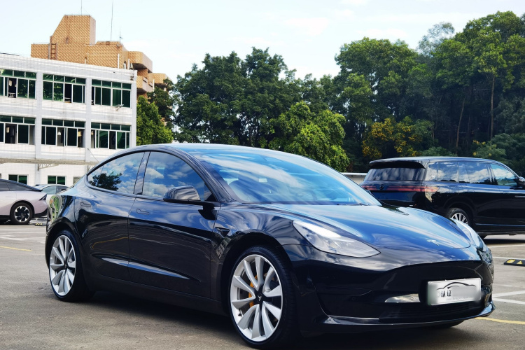 特斯拉 Model 3 2022款 后轮驱动版车身外观6002