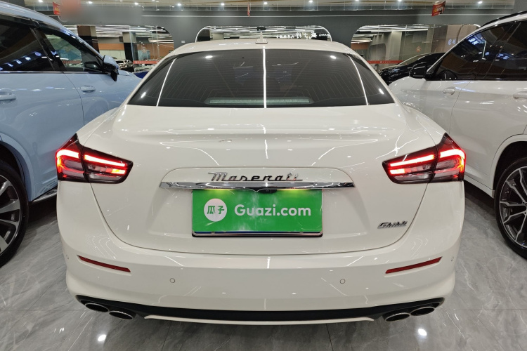 玛莎拉蒂 Ghibli 2022款 2.0T GT锋芒版车身外观6