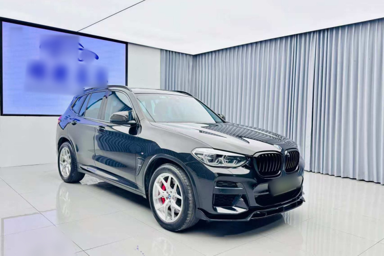 宝马X3 2021款 改款 xDrive28i 豪华套装车身外观3
