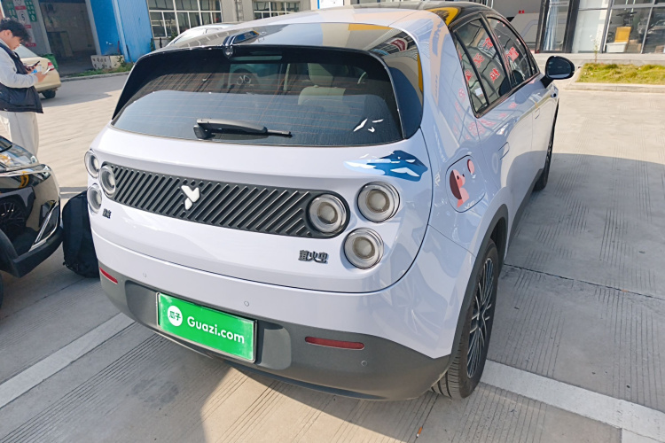 firefly萤火虫 2025款 发光版车身外观7