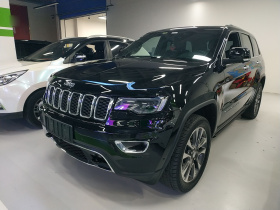 Jeep 大切诺基(进口) 2017款 3.0L 精英导航版
