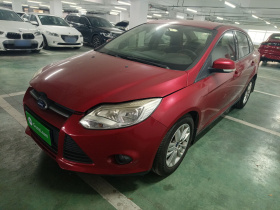 福特 福克斯 2012款 三厢 1.6L 自动舒适型