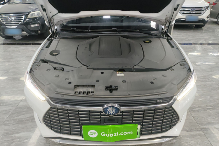 比亚迪 秦Pro新能源 2018款 EV500 智联领耀型机舱底盘24