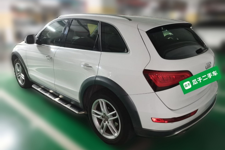 奥迪Q5 2017款 Plus 40 TFSI 技术型车身外观6003