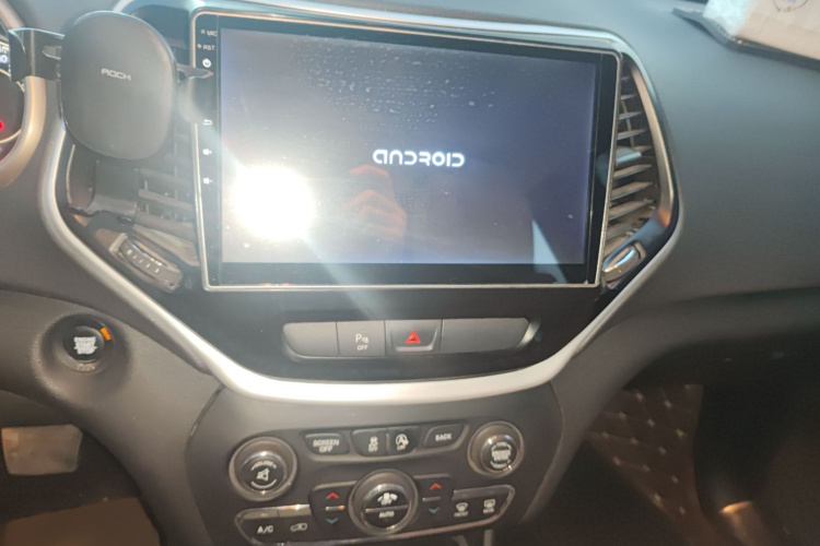 Jeep 自由光 2016款 2.4L 领先版局部细节16