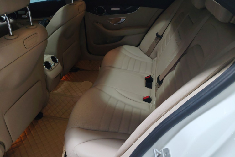 奔驰C级 2015款 C 200 L 4MATIC中控内饰7004